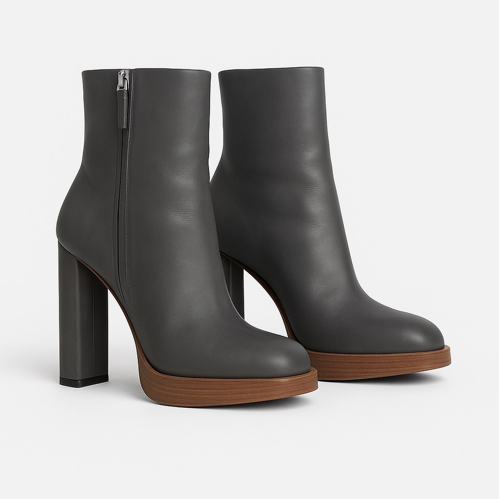 🔥 Celine gray Leather Platform Boots – Effortless Parisian Power & Style 🔥
